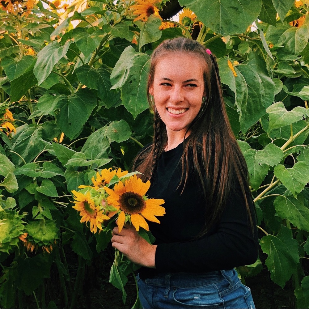 Meet your Posher, Abby